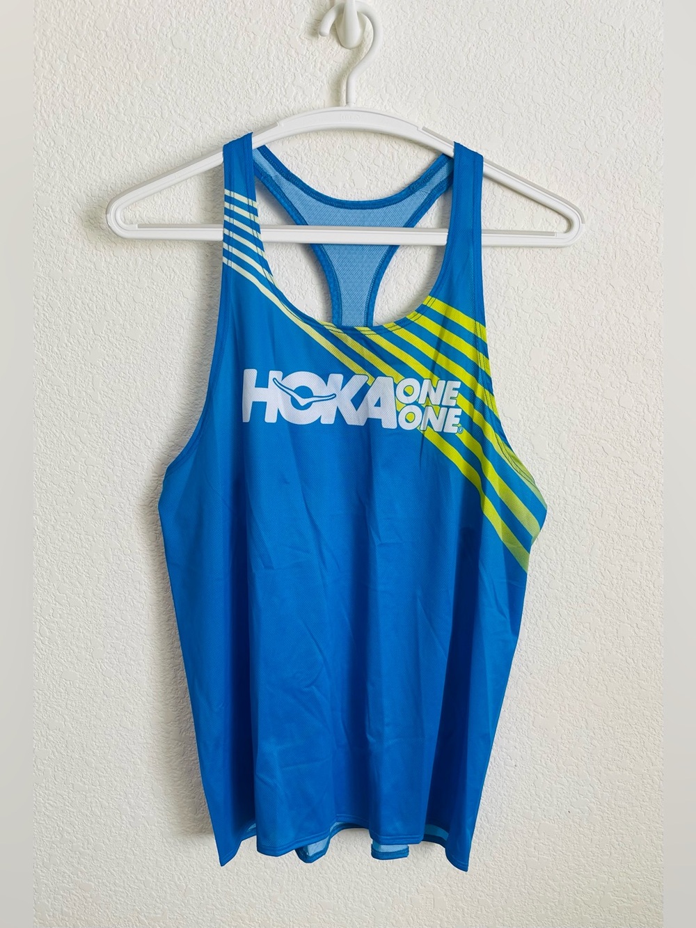 HOKA One One Performance Men’s Champ Tank Singlet Race Ready Running Tank Size M